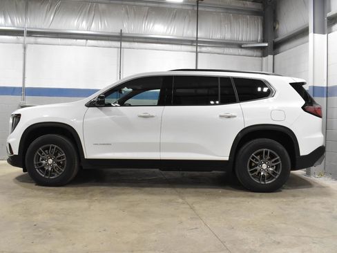 Used 2025 GMC Acadia Elevation image 27