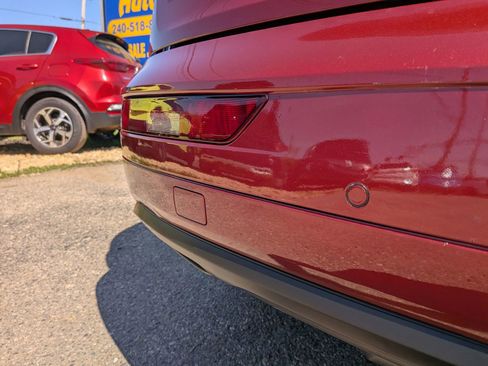 Used 2020 Audi Q5 2.0T Premium image 19