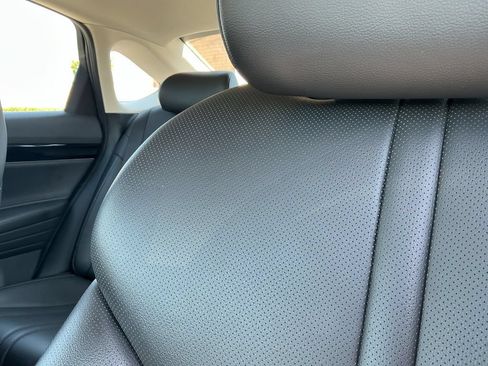 Used 2023 Genesis G80 2.5T AWD/4WD image 13