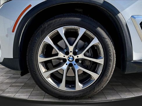 Used 2024 BMW X5 xDrive40i image 10