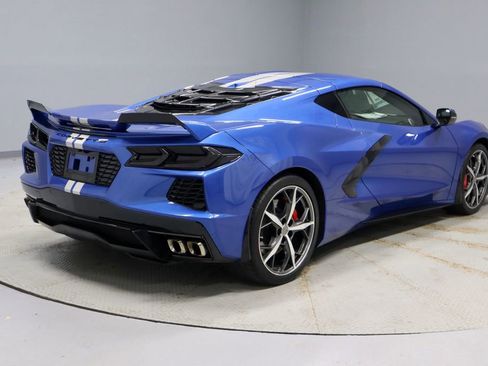 Used 2021 Chevrolet Corvette Stingray Premium Cpe w/ Z51 Performance Package image 11