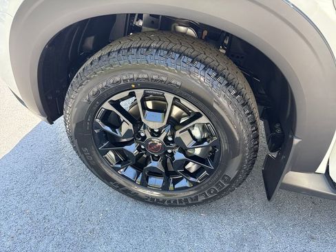 New 2026 Nissan Armada PRO-4X AWD/4WD image 27