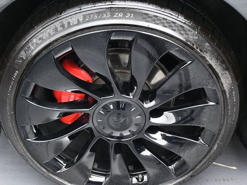 Used 2022 Tesla Model Y Performance image 38