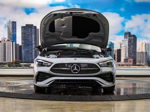 Used 2026 Mercedes-Benz CLE 300 CLE 300 image 4