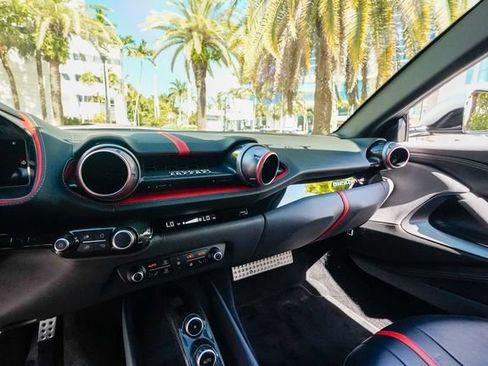 Used 2018 Ferrari 812 Superfast RWD image 59