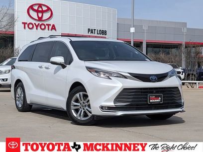 Certified 2023 Toyota Sienna Platinum