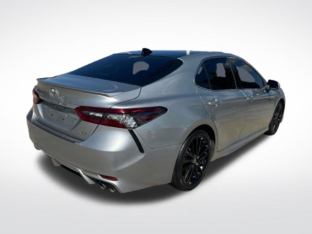Used 2021 Toyota Camry XSE FWD image 8