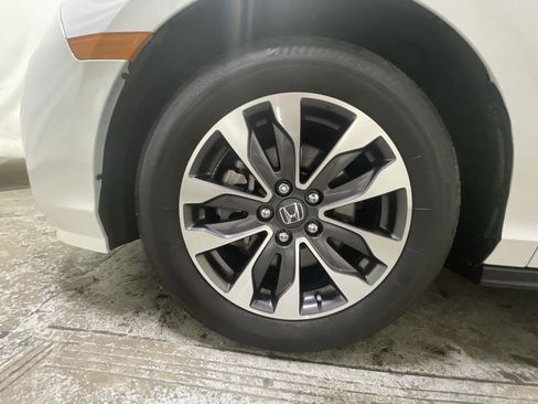 Used 2023 Honda Odyssey EX-L image 10