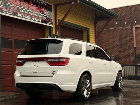 Used 2023 Dodge Durango R/T w/ Hemi Orange Plus Package AWD/4WD image 3