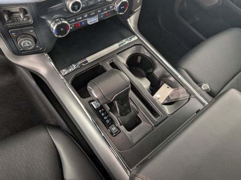 New 2025 Ford F150 Lariat w/ Equipment Group 501A Mid image 18