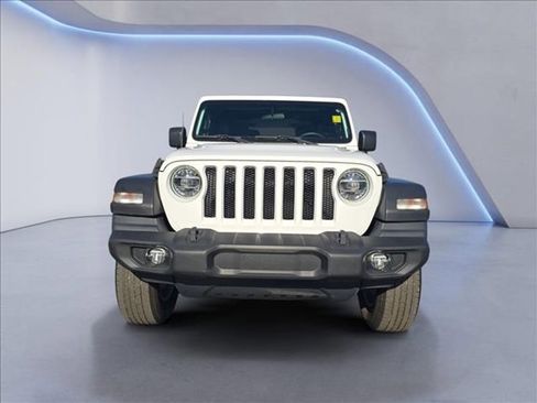 Used 2021 Jeep Wrangler Sport image 8