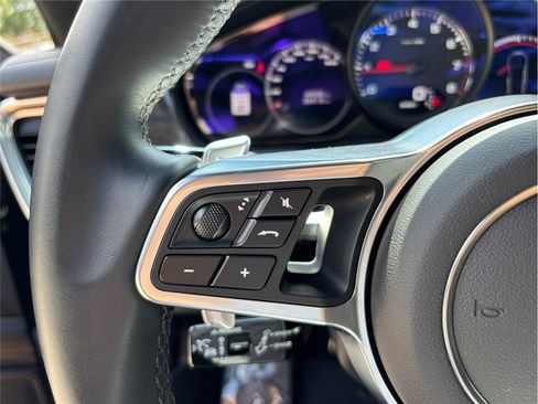 Used 2017 Porsche Panamera 4S image 27