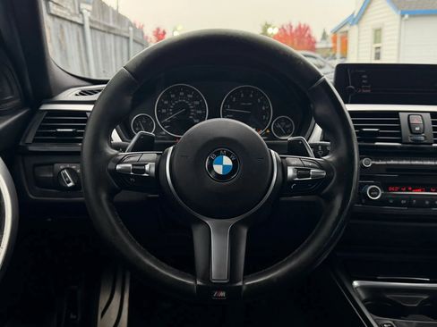 Used 2013 BMW 335i Sedan image 12