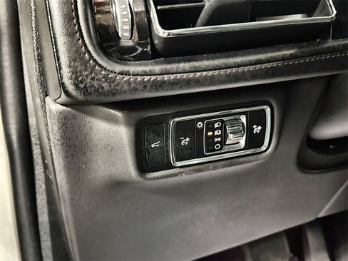 Used 2024 Lincoln Aviator Reserve image 16