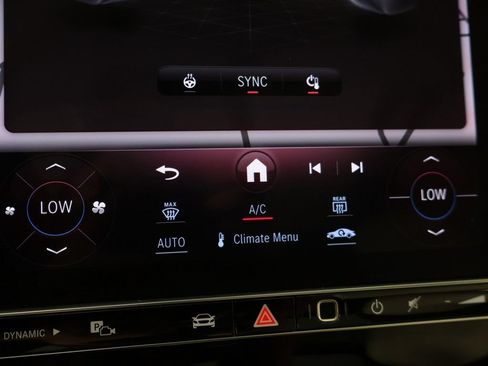 Used 2023 Mercedes-Benz GLC 300 4MATIC image 57