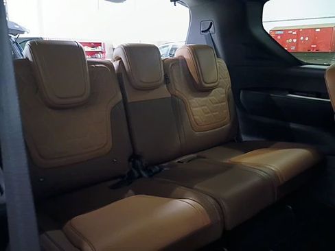 New 2026 Nissan Armada Platinum Reserve image 12