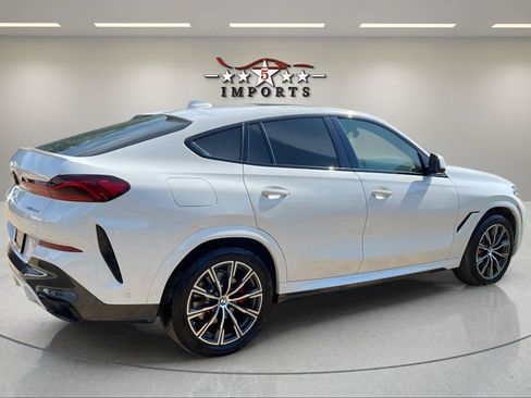 Used 2022 BMW X6 xDrive40i w/ M Sport Package AWD/4WD image 5