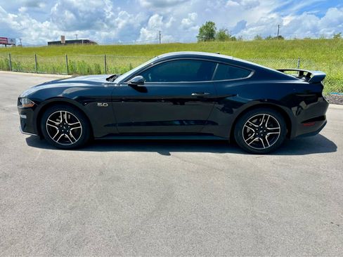 Used 2020 Ford Mustang GT RWD image 8