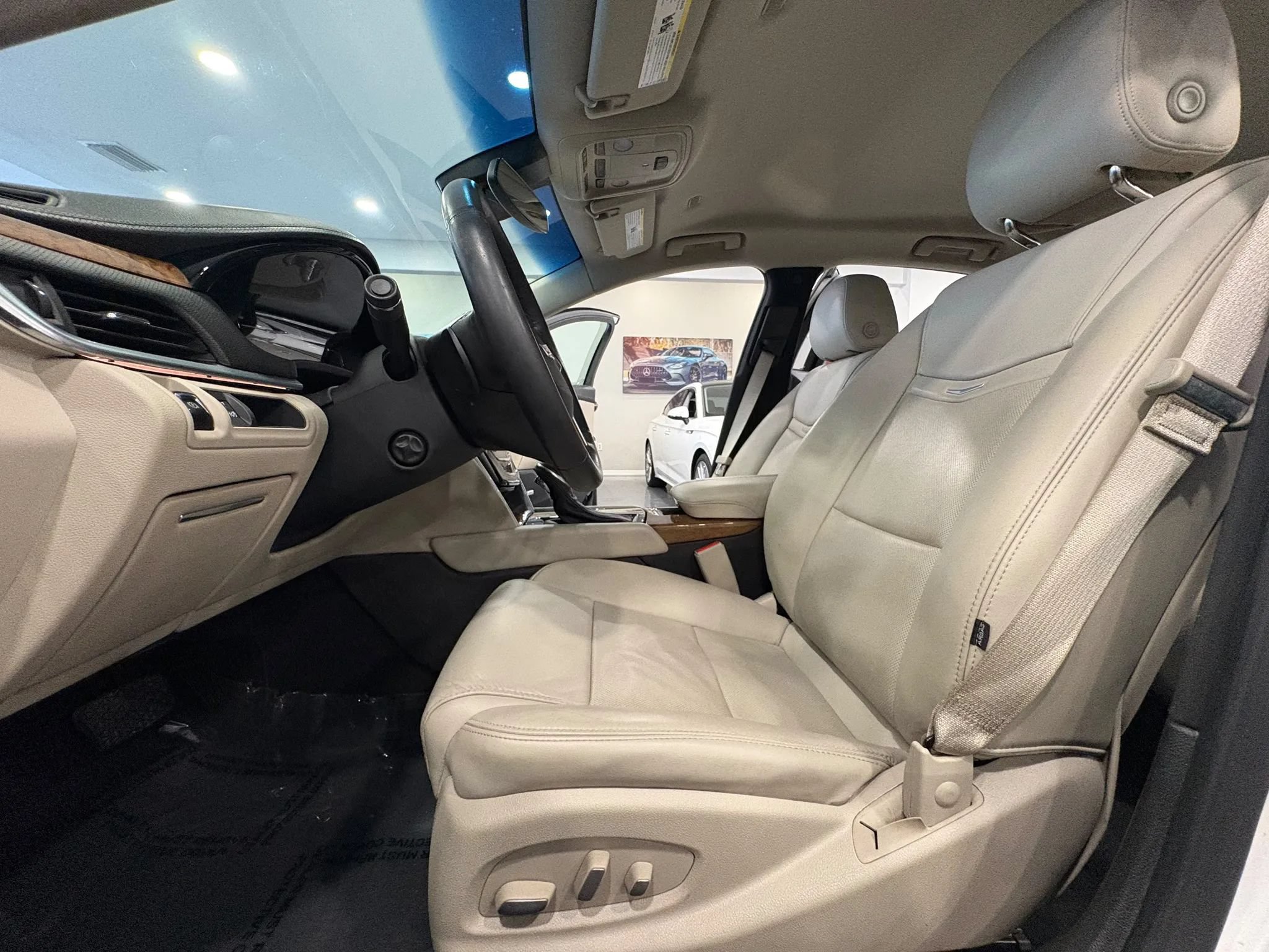 Used 2018 Cadillac XTS Luxury w/ Driver Awareness Package FWD image 12