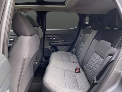 New 2026 Nissan Kicks SV w/ SV Premium Package image 29