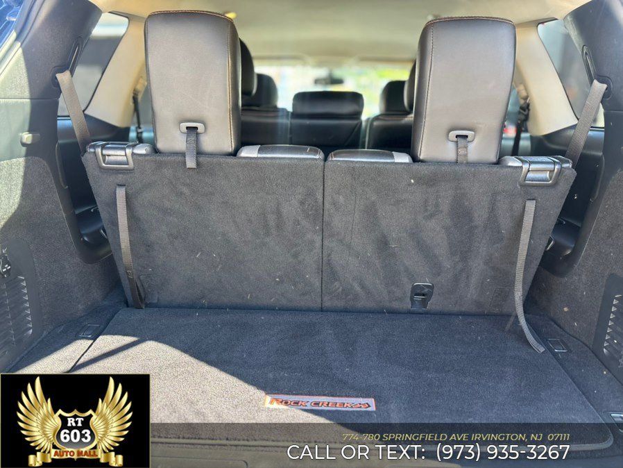 Used 2020 Nissan Pathfinder SV w/ Rock Creek Edition AWD/4WD image 9