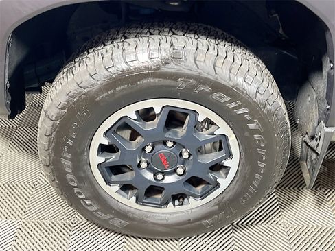 Used 2024 Toyota Tacoma TRD Off-Road w/ TRD Off Road Premium Package image 29