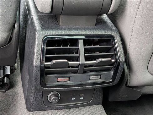 Certified 2025 Audi Q3 2.0T Premium w/ Convenience Package image 17