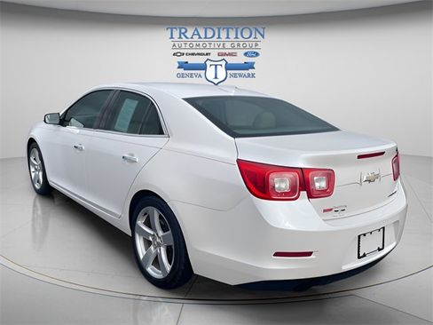 Used 2015 Chevrolet Malibu LTZ image 3