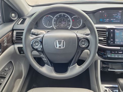Used 2016 Honda Accord EX-L image 13