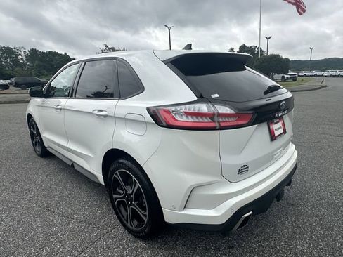 Used 2022 Ford Edge ST w/ Equipment Group 401A image 3