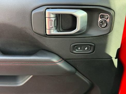 Used 2020 Jeep Wrangler Unlimited Rubicon AWD/4WD image 22