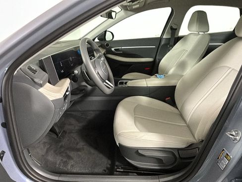 Used 2026 Hyundai Sonata Blue FWD image 13