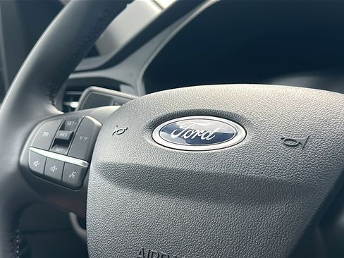 Used 2024 Ford Escape Active image 30