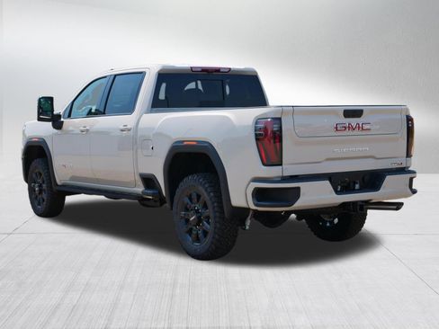 New 2026 GMC Sierra 2500 AT4 w/ AT4 Premium Plus Package AWD/4WD image 3