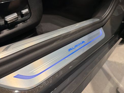 Used 2020 BMW ALPINA B7 xDrive w/ Luxury Rear Seating Package AWD/4WD image 39