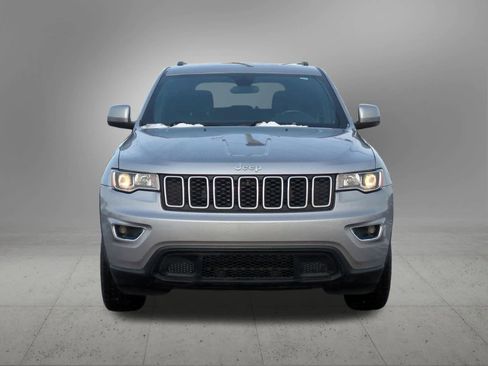 Used 2020 Jeep Grand Cherokee Laredo w/ Security & Convenience Group image 9