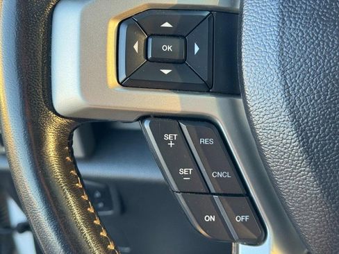 Used 2021 Ford F250 Lariat w/ FX4 Off-Road Package image 19