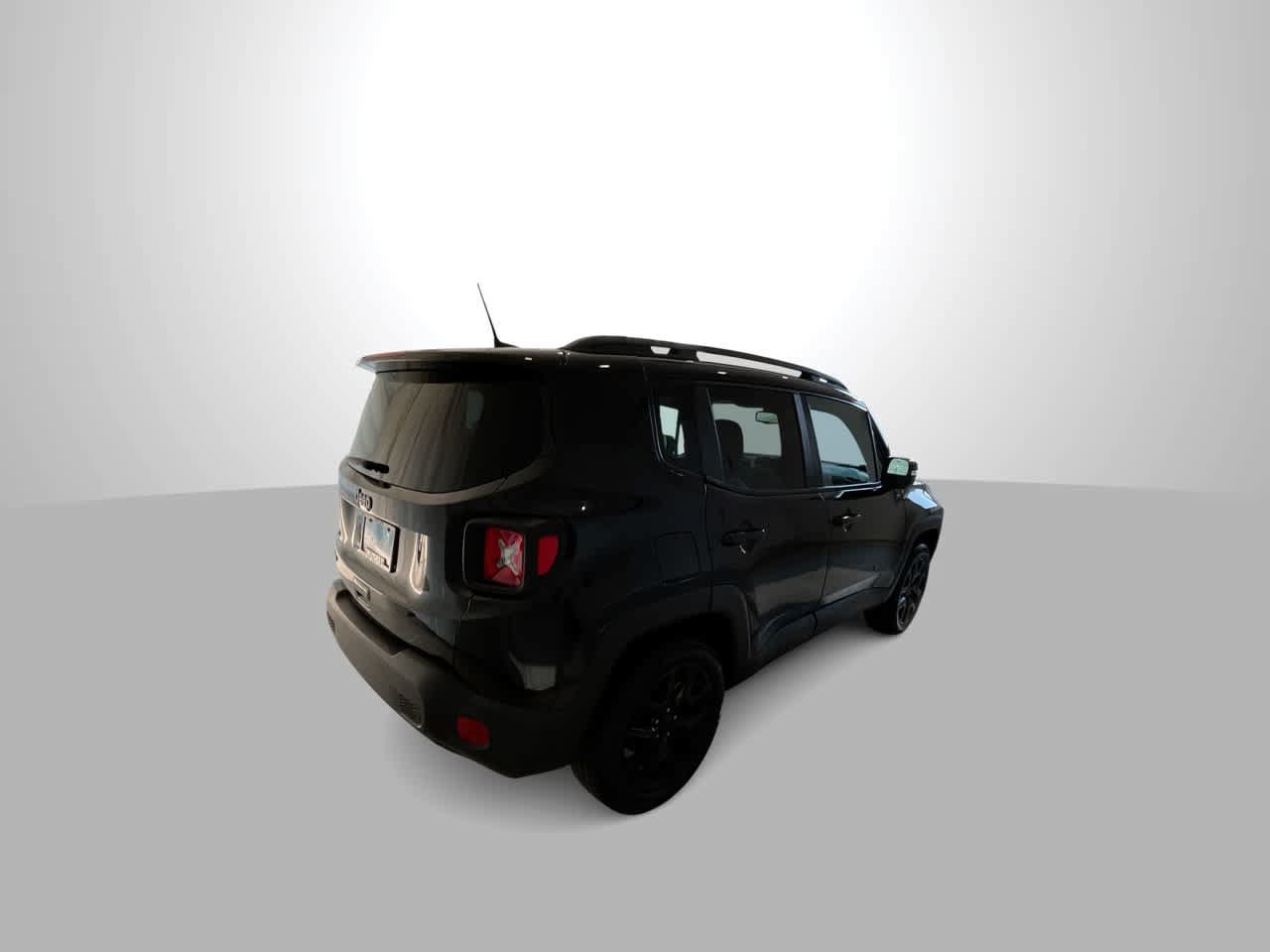 Used 2022 Jeep Renegade Altitude w/ Convenience Group AWD/4WD image 8