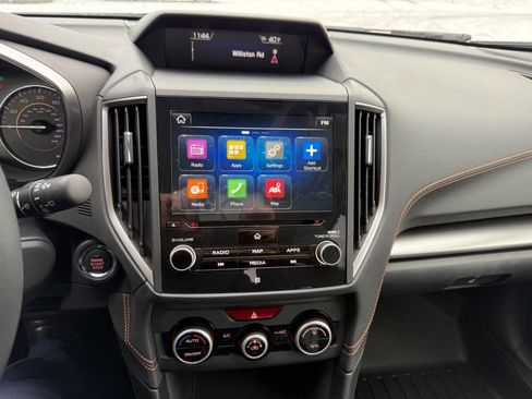 Used 2018 Subaru Crosstrek 2.0i Limited image 20