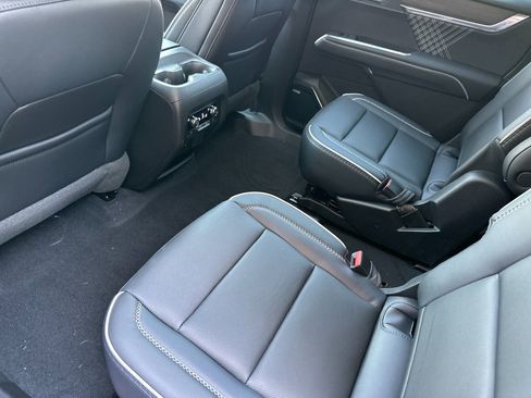 New 2026 GMC Acadia Denali w/ Super Cruise Package image 12