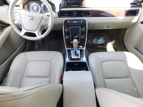 Used 2012 Volvo XC70 T6 AWD/4WD image 24
