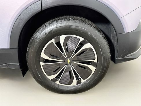 Used 2024 Chevrolet Blazer EV LT AWD/4WD image 29