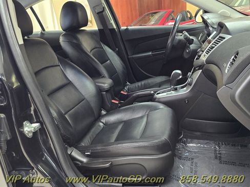 Used 2012 Chevrolet Cruze LT w/ RS Package FWD image 16