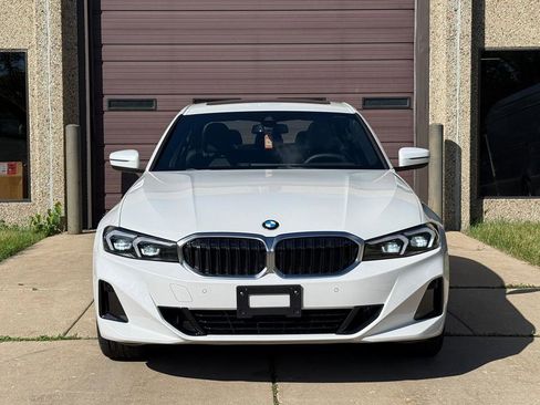 Used 2026 BMW 330i Sedan RWD image 2