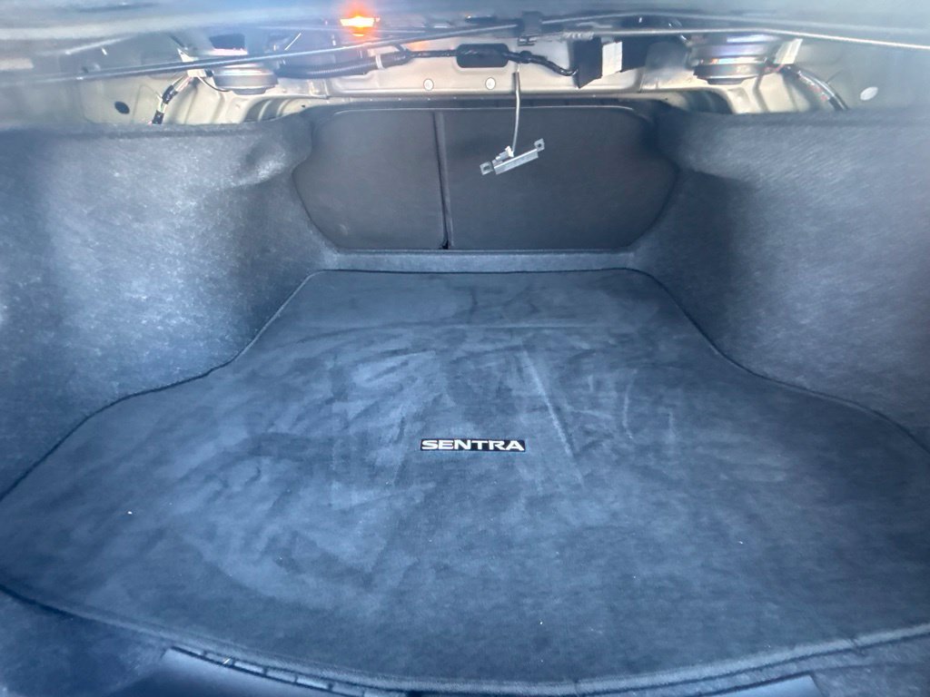 Used 2021 Nissan Sentra SV FWD image 20