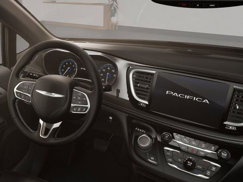 New 2026 Chrysler Pacifica Select image 18