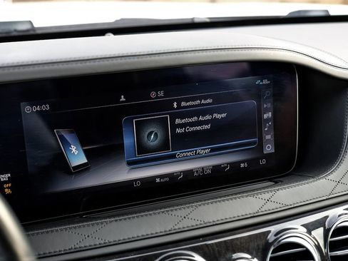 Used 2019 Mercedes-Benz S 560e w/ AMG Line Exterior image 37