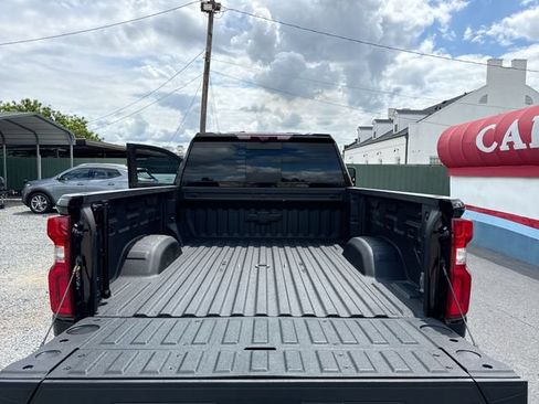 Used 2023 Chevrolet Silverado 2500 LTZ w/ LTZ Premium Package AWD/4WD image 23