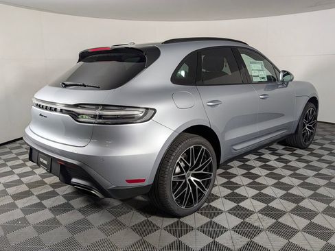 New 2026 Porsche Macan AWD/4WD image 6