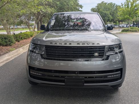 Used 2023 Land Rover Range Rover SE AWD/4WD image 9